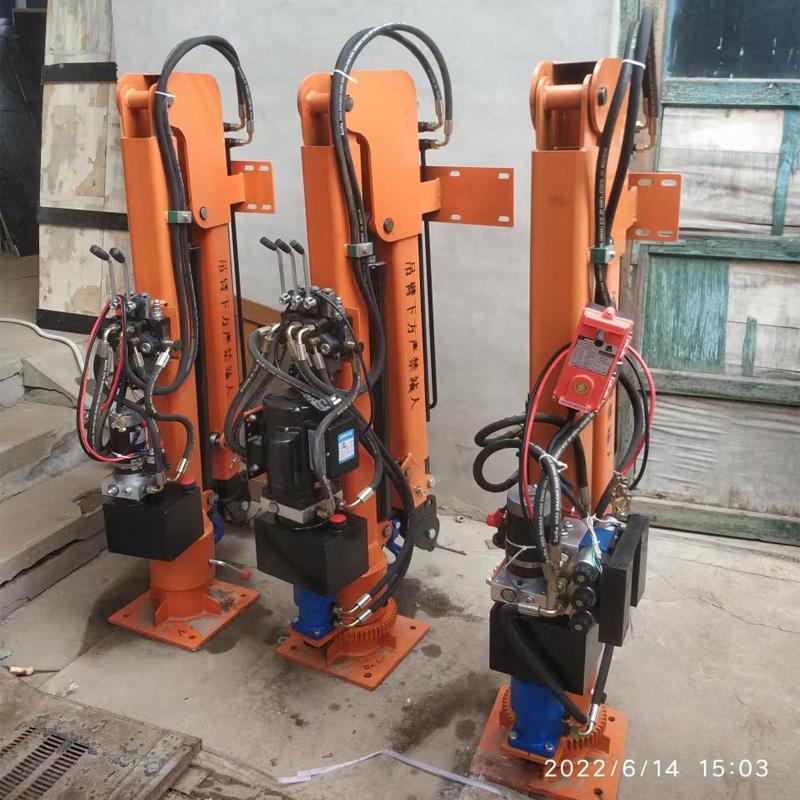 中原区重汽蓝牌随车吊 3.2吨 国六动力强 液压驱动 农用自卸起重机
